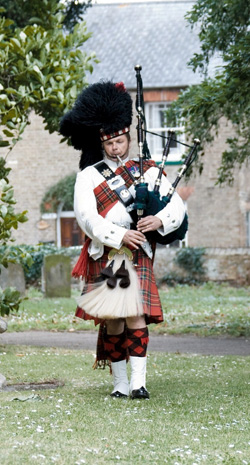 Cambridge Bagpiper