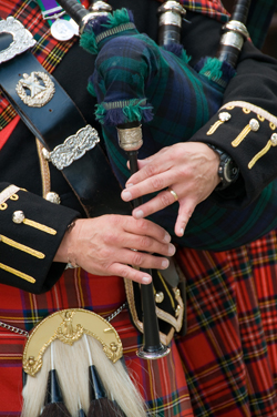 Cambridge Bagpiper