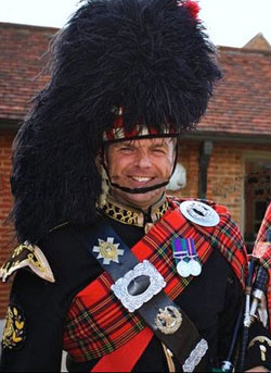 Cambridge Bagpiper