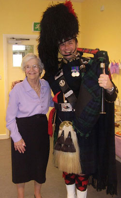 Cambridge Bagpiper