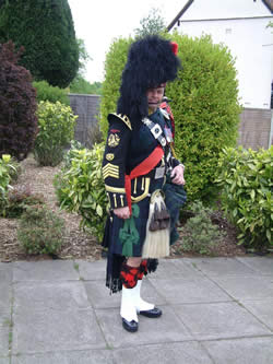 Cambridge Bagpiper