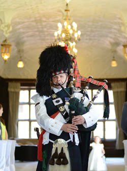 Cambridge Bagpiper