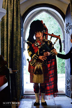 Cambridge Bagpiper