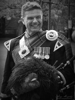 Cambridge Bagpiper