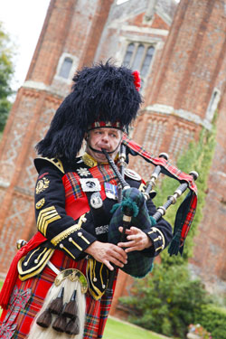 Cambridge Bagpiper